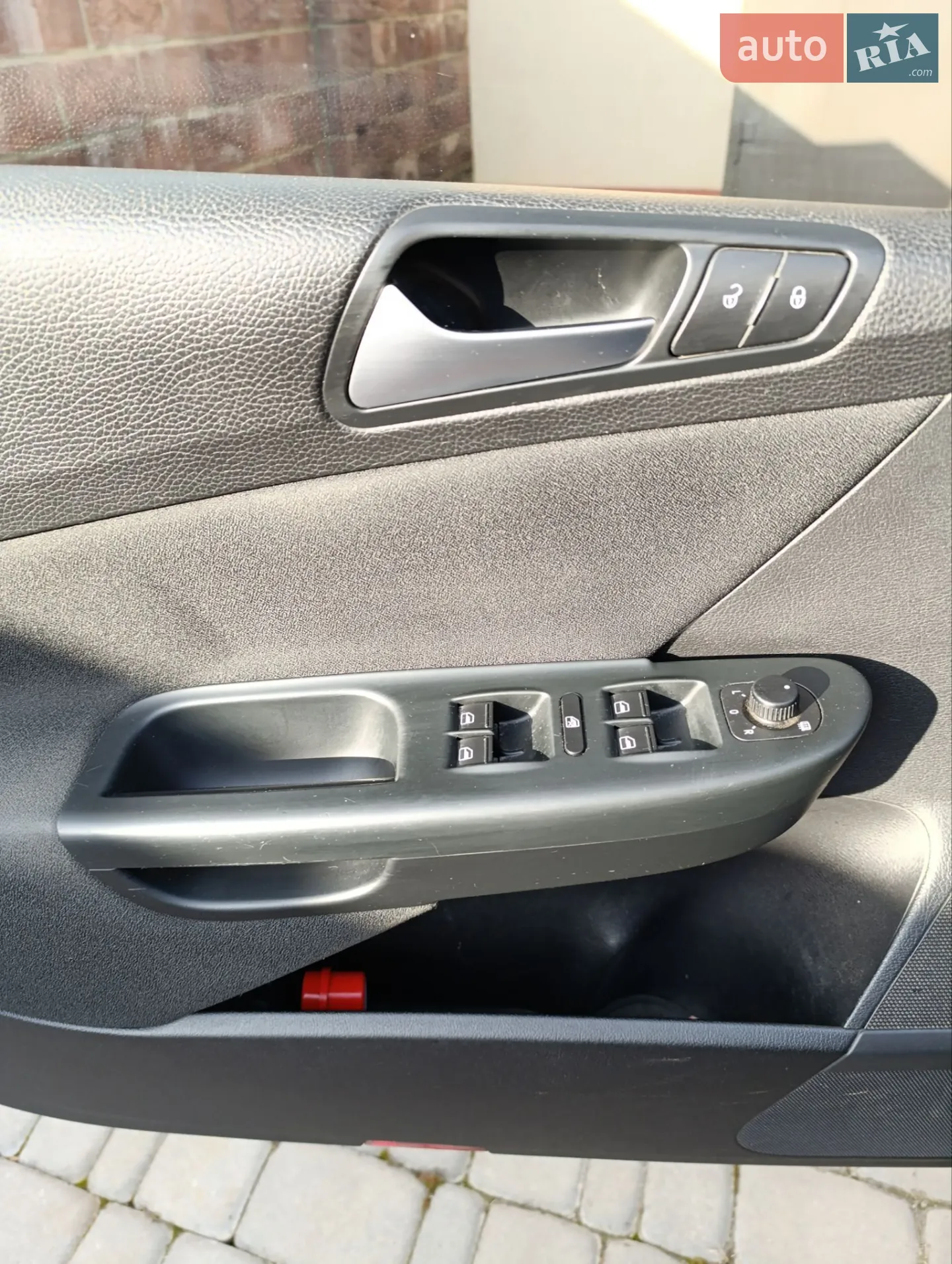 2010 Volkswagen Passat - мініатюра 7