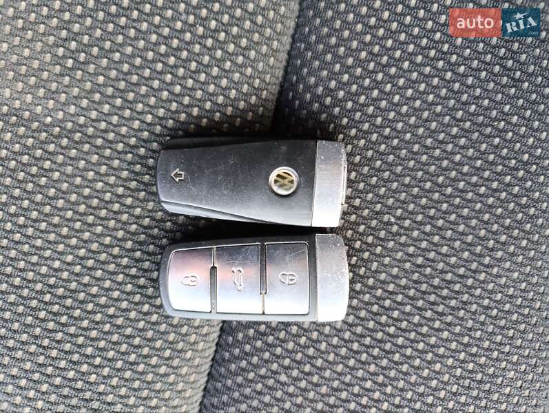 Универсал Volkswagen Passat 2010 в Луцке фото 13 Универсал Volkswagen Passat 2010 в Луцке