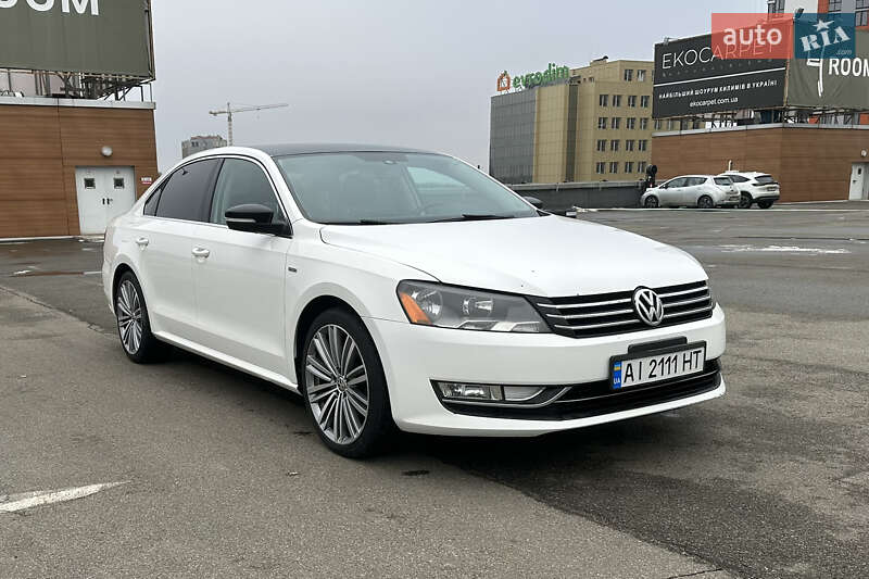 Седан Volkswagen Passat 2014 в 