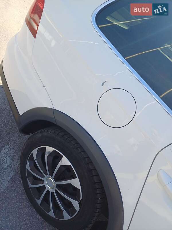 Универсал Volkswagen Passat 2013 в Кропивницком