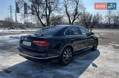 Седан Volkswagen Passat 2015 в Дніпрі