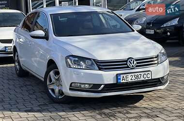 Седан Volkswagen Passat 2014 в Дніпрі