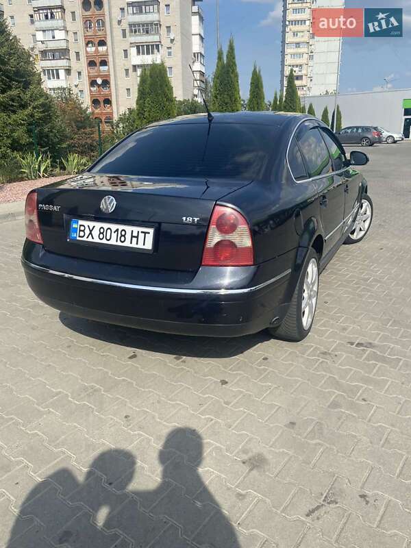 Седан Volkswagen Passat 2001 в Киеве