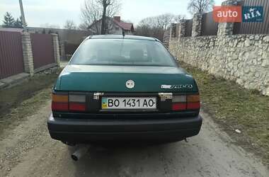 Седан Volkswagen Passat 1991 в Тернополі