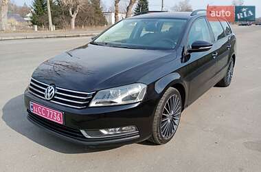 Volkswagen Passat 2011