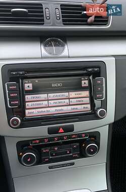 Универсал Volkswagen Passat 2011 в 