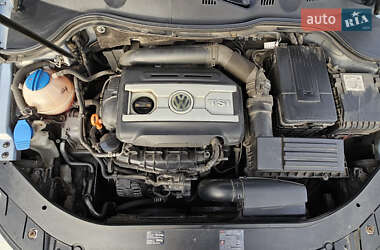 Универсал Volkswagen Passat 2008 в Житомире