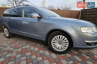 Универсал Volkswagen Passat 2008 в Житомире