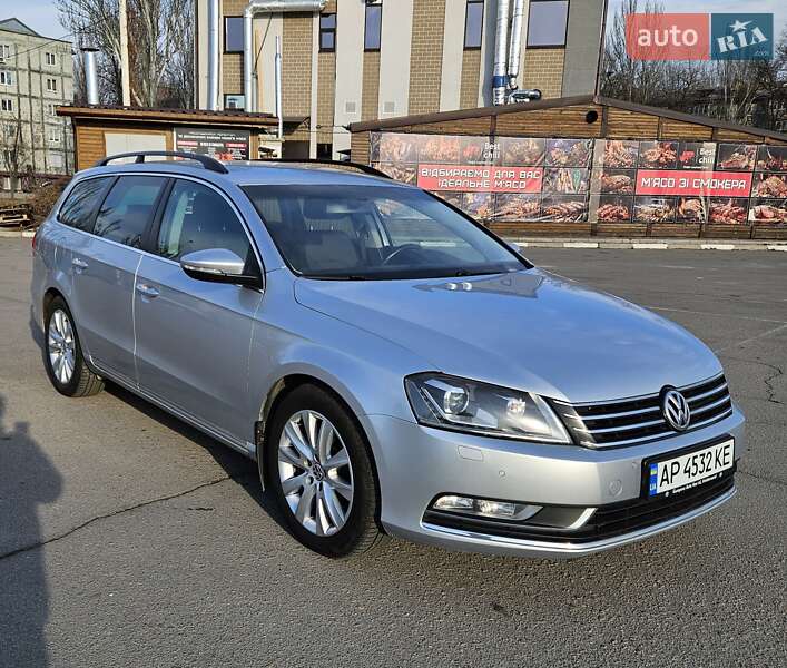 Універсал Volkswagen Passat 2011 в Запоріжжі
