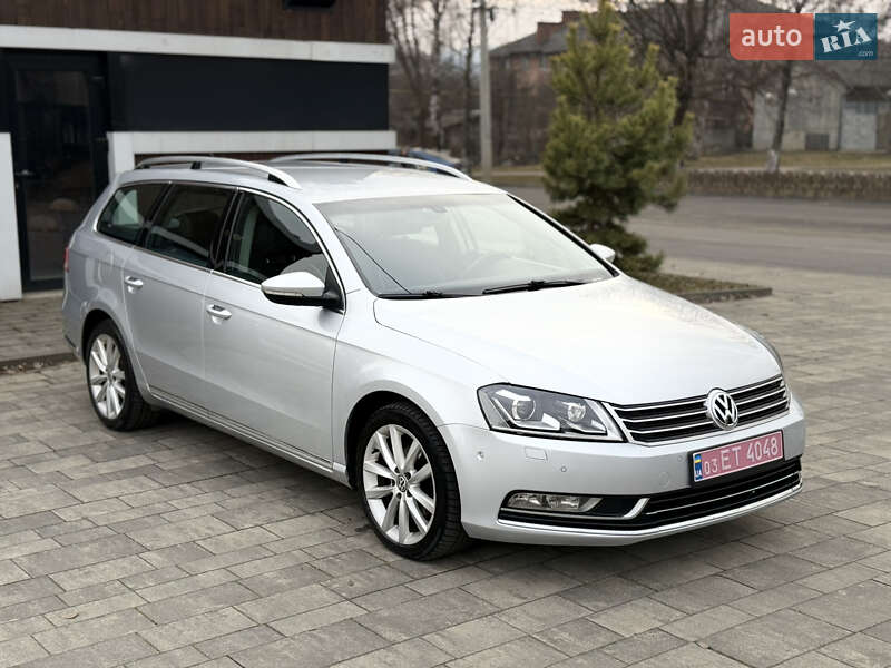 Універсал Volkswagen Passat 2012 в Тячеві