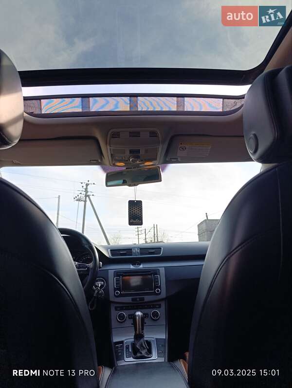 Універсал Volkswagen Passat 2012 в Самборі