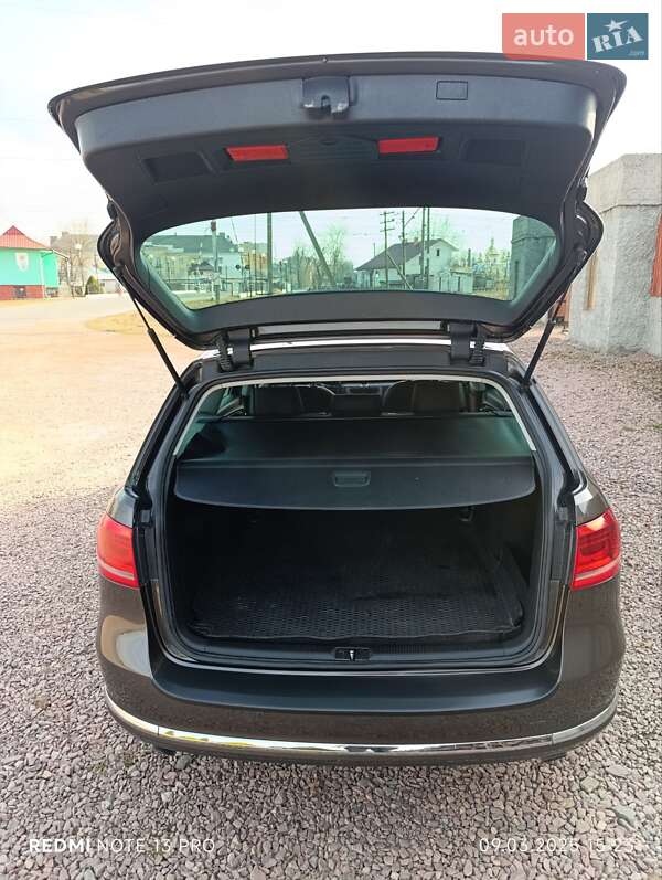Універсал Volkswagen Passat 2012 в Самборі