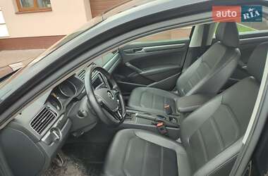 Седан Volkswagen Passat 2018 в 