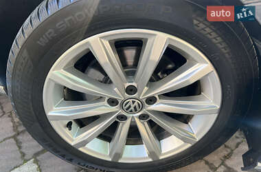 Седан Volkswagen Passat 2017 в 