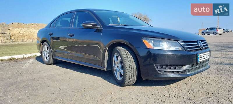Седан Volkswagen Passat 2011 в Білгороді-Дністровському