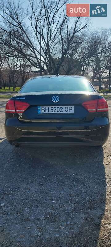 Седан Volkswagen Passat 2011 в Білгороді-Дністровському