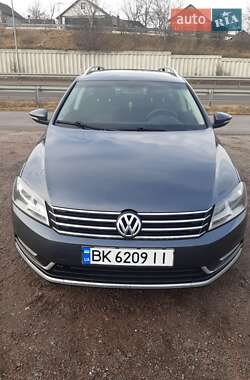 Volkswagen Passat 2011 Volkswagen Passat 2011