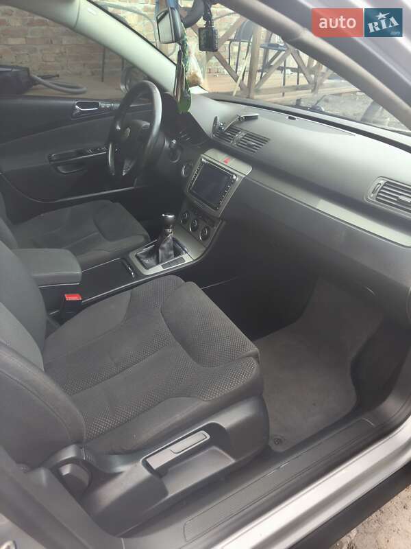 Универсал Volkswagen Passat 2006 в Львове фото 13 Универсал Volkswagen Passat 2006 в Львове