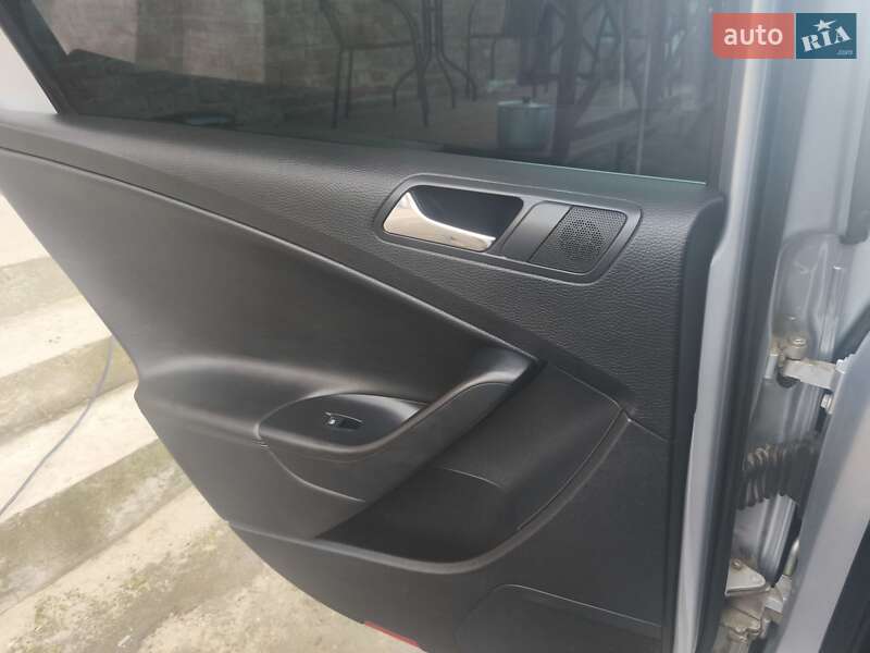 Универсал Volkswagen Passat 2006 в Львове фото 18 Универсал Volkswagen Passat 2006 в Львове
