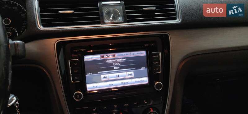 Седан Volkswagen Passat 2014 в Шепетівці