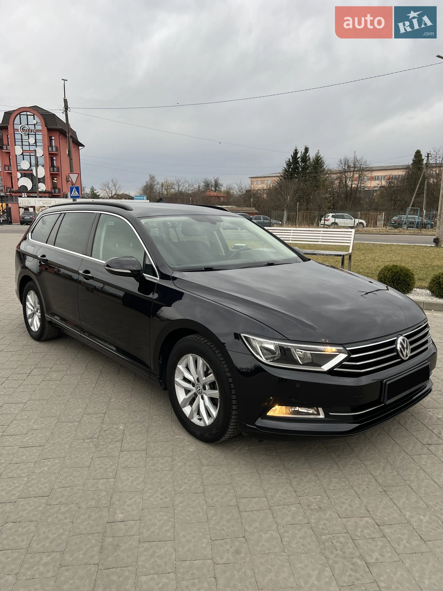2016 Volkswagen Passat - мініатюра 3