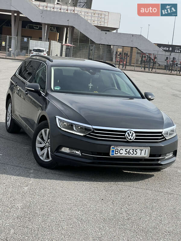 Volkswagen Passat 2019