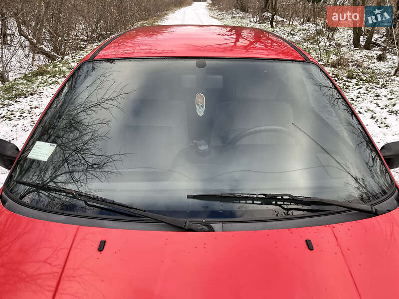 Седан Volkswagen Passat 1989 в Києві