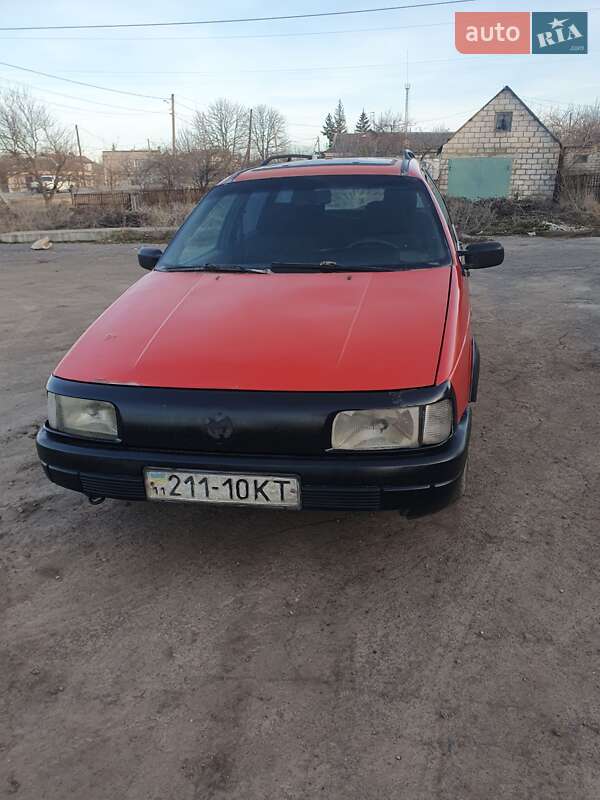 Універсал Volkswagen Passat 1989 в Криничках