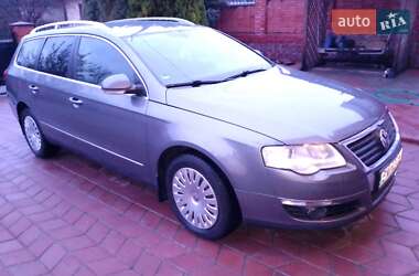 Універсал Volkswagen Passat 2007 в Хмельницькому