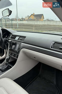 Седан Volkswagen Passat 2017 в 