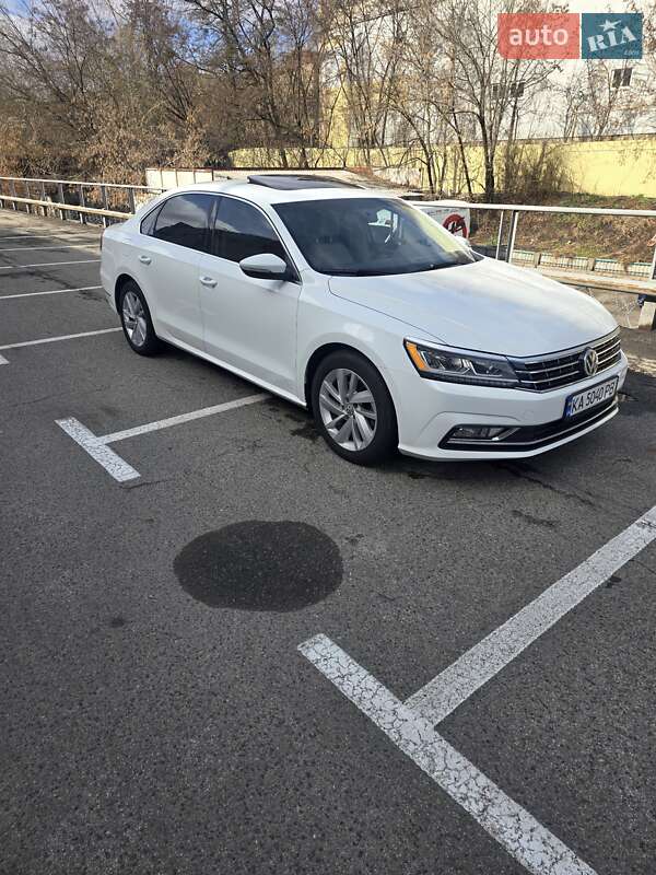 Седан Volkswagen Passat 2017 в Киеве фото 3 Седан Volkswagen Passat 2017 в Киеве