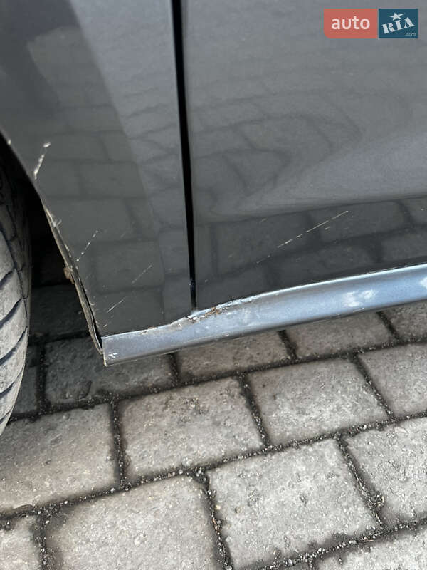 Седан Volkswagen Passat 2012 в Кропивницком