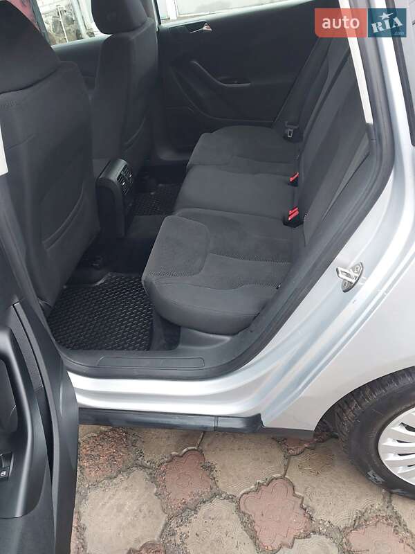 Універсал Volkswagen Passat 2008 в Балті фото 13 Універсал Volkswagen Passat 2008 в Балті