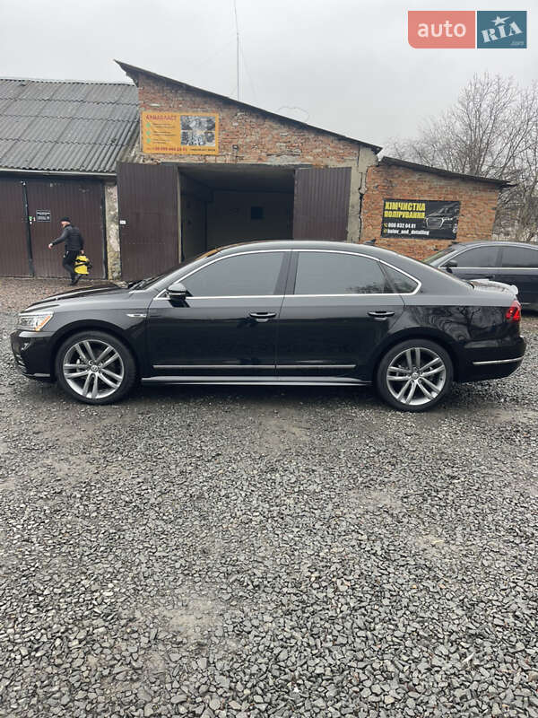 Седан Volkswagen Passat 2016 в Балті