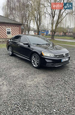 Седан Volkswagen Passat 2016 в Балті