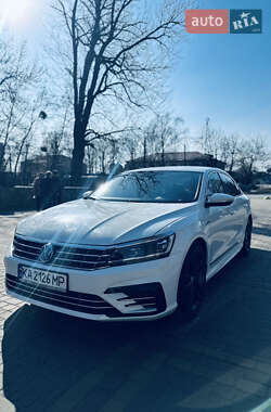 Седан Volkswagen Passat 2018 в 