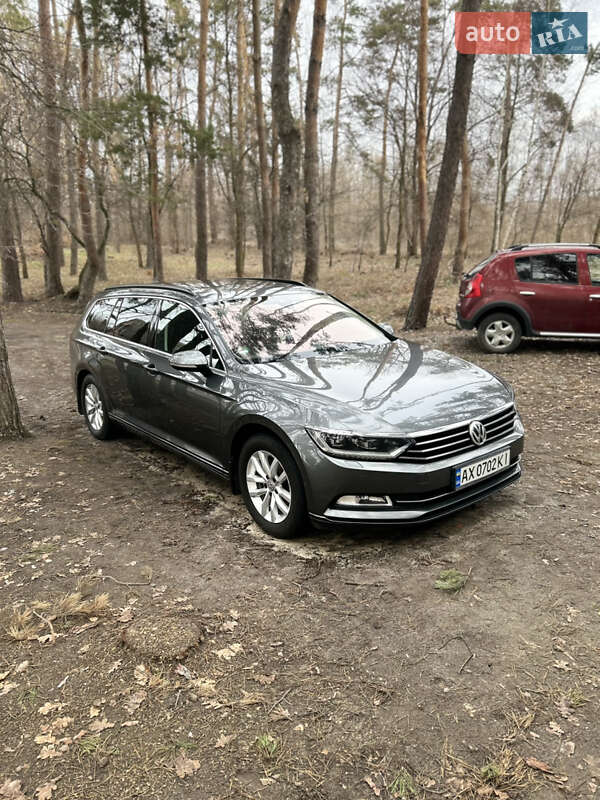 Універсал Volkswagen Passat 2015 в Харкові