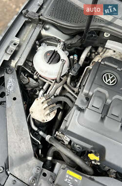 Универсал Volkswagen Passat 2015 в 