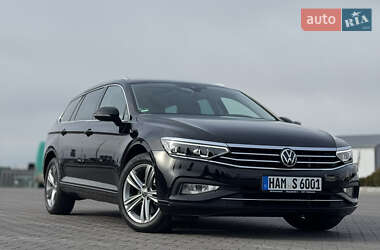 Універсал Volkswagen Passat 2021 в 