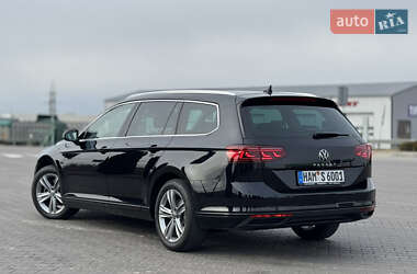 Універсал Volkswagen Passat 2021 в 