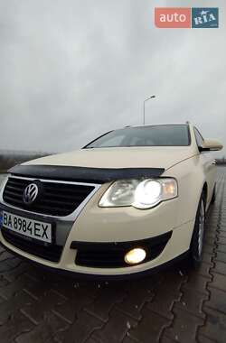 Универсал Volkswagen Passat 2006 в Голованевске