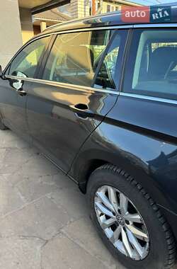 Універсал Volkswagen Passat 2017 в 