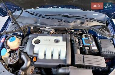Универсал Volkswagen Passat 2007 в Сумах