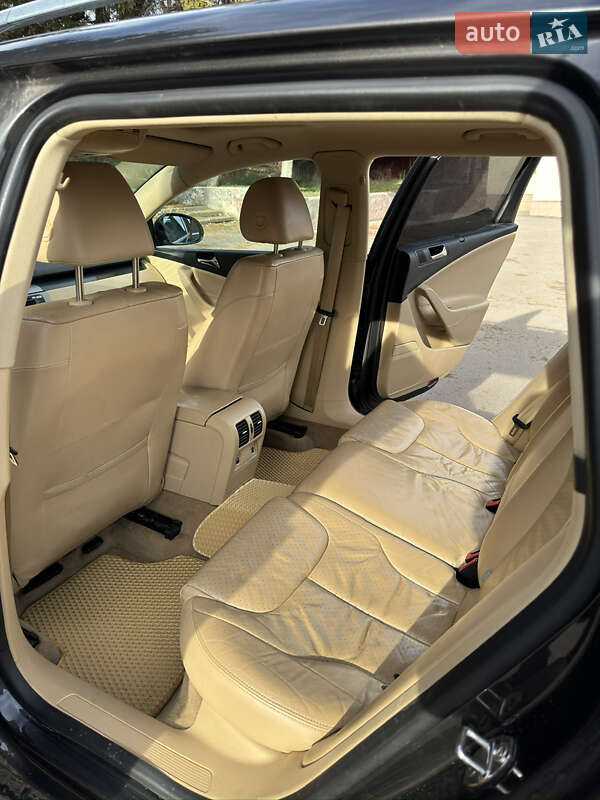 Универсал Volkswagen Passat 2006 в Львове
