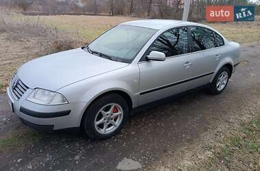 Седан Volkswagen Passat 2003 в Хмельницькому