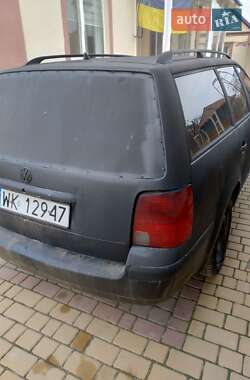 Универсал Volkswagen Passat 1998 в 