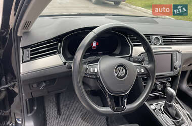 Универсал Volkswagen Passat 2016 в 