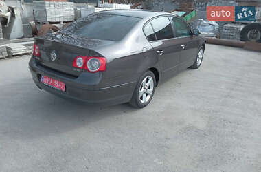 Седан Volkswagen Passat 2008 в 