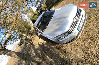 Универсал Volkswagen Passat 2011 в 