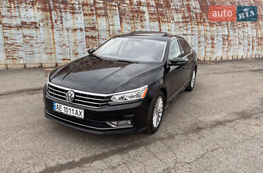 Седан Volkswagen Passat 2016 в Дніпрі